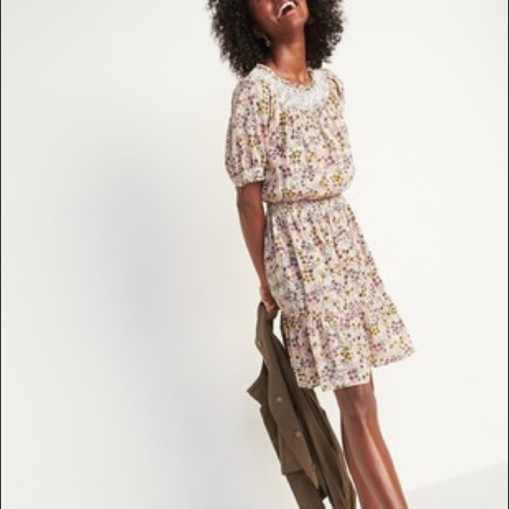 Old Navy Smocked Floral Dress
